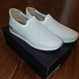 Womens Shoes- brand new in box!